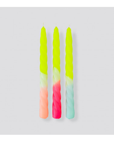 Bougies Dip Dye Twisted Ice Cream Yellow – Un trio torsadé vibrant avec des teintes de jaune fluo, corail et menthe.