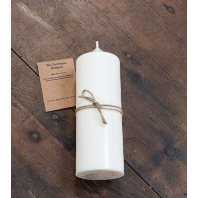 Bougie naturelle artisanale Ø 6 cm H 15,5 cm avec fil et vue de dessus