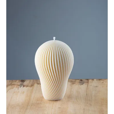 bougie design à a cire de colza en forme de montgolfière. fabrication artisanale
