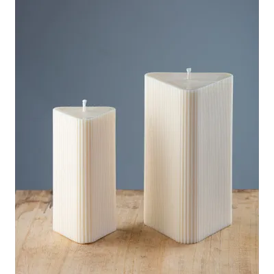 Gamme de bougies artisanales Merline, bougies naturelles en cire de colza, petite et grande tailles, design triangulaire