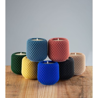 Collection de bougies naturelles et artisanales Rénice, cire végétale de colza, design jaune réséda