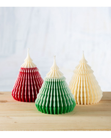 Bougies sapin de Noël rouge – Un sapin en cire naturelle, idéal pour créer une ambiance festive et chaleureuse.