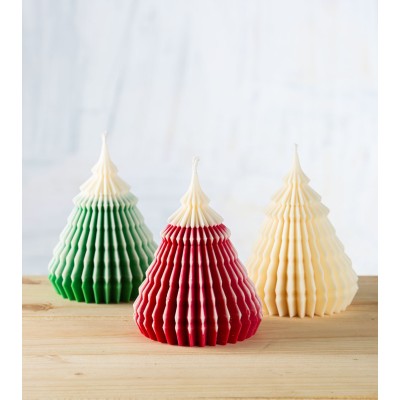 Bougies sapin de Noël vert – Un sapin écoresponsable en cire de colza, parfait pour sublimer vos fêtes.