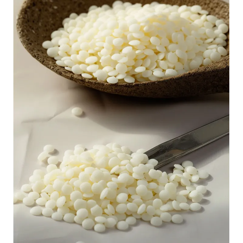 Cire de colza en microbilles – Parfaite pour la fabrication de bougies naturelles, avec une qualité végétale et écoresponsable.