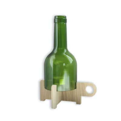 Bougeoir "BoBoBo" avec cloche en verre recyclé vert.