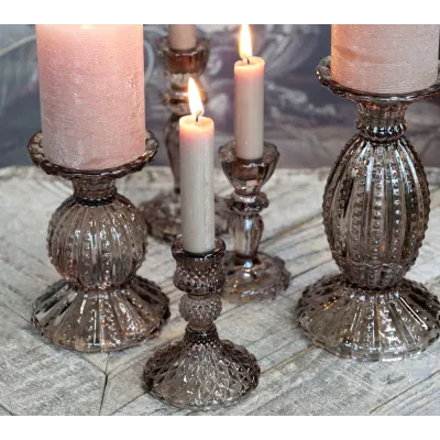 Collection de bougeoirs en verre Mocca, ambiance chic.