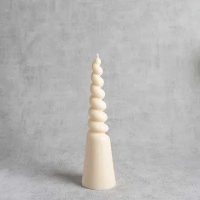 Bougie licorne Linette en cire de colza, bougie artisanale fine fabrication française