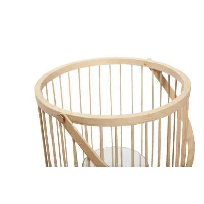 Détail artisanal du bambou et de l’anse d’une lanterne naturelle