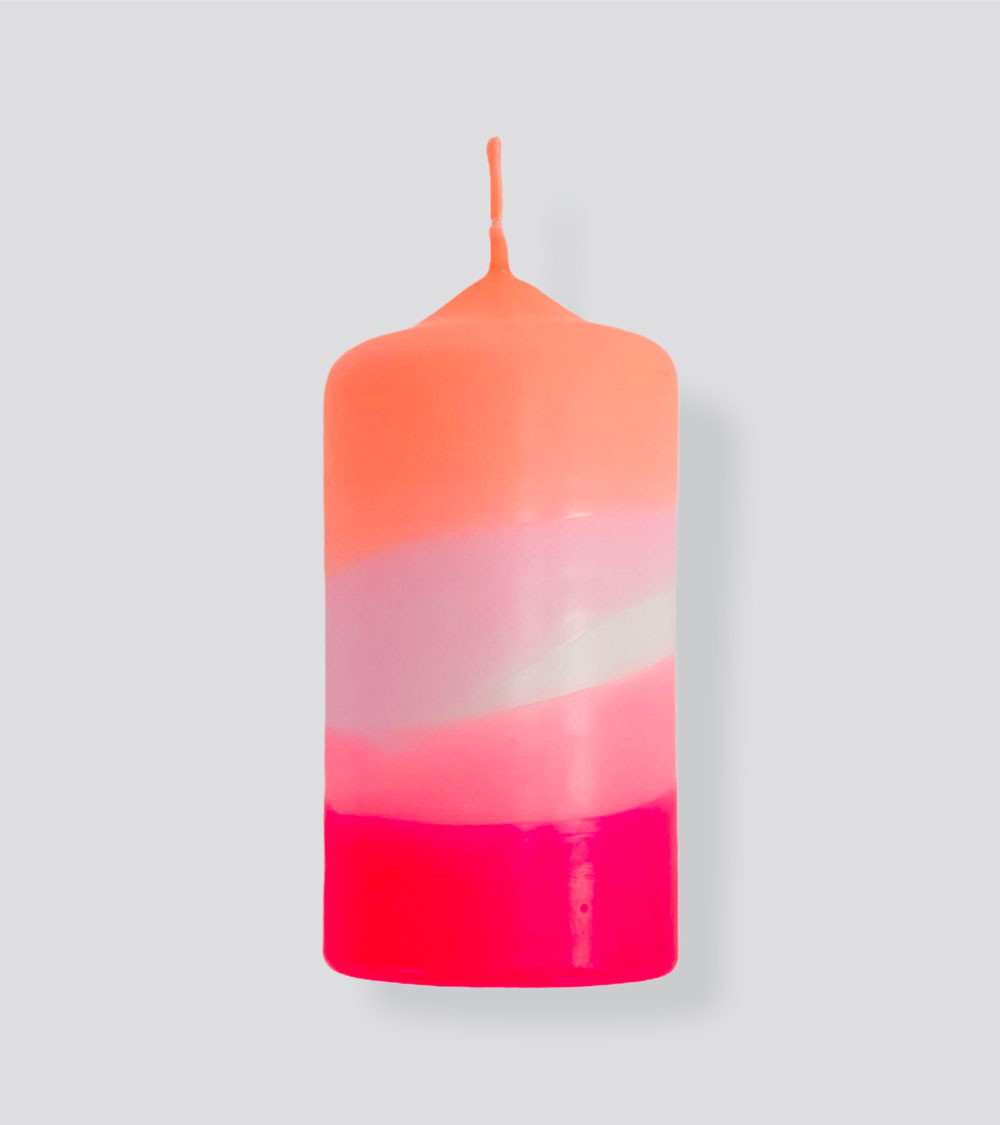 Bougie Dip Dye Flamingo Cake – Une explosion de couleurs artisanales pour illuminer vos événements.