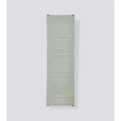 Packaging Papaya Sand – Une présentation soignée pour des bougies artisanales colorées.